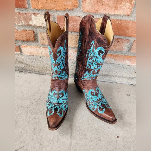Corral brown with aqua design cowboy boots. Size 10M - Picture 2 of 13